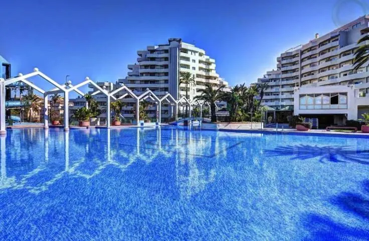 Benal Beach 2Bdr Beachfront Apartment With Water Park Benalmadena