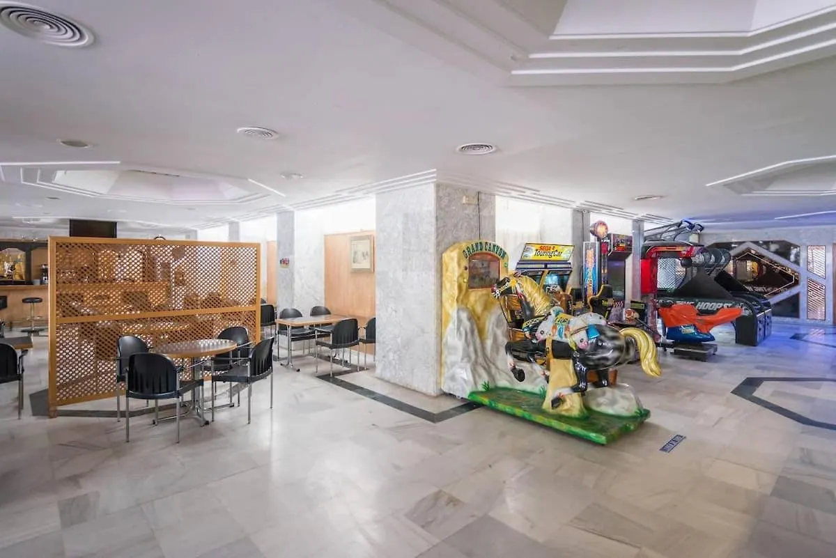 Benal Beach 2Bdr Beachfront Apartment With Water Park Benalmadena