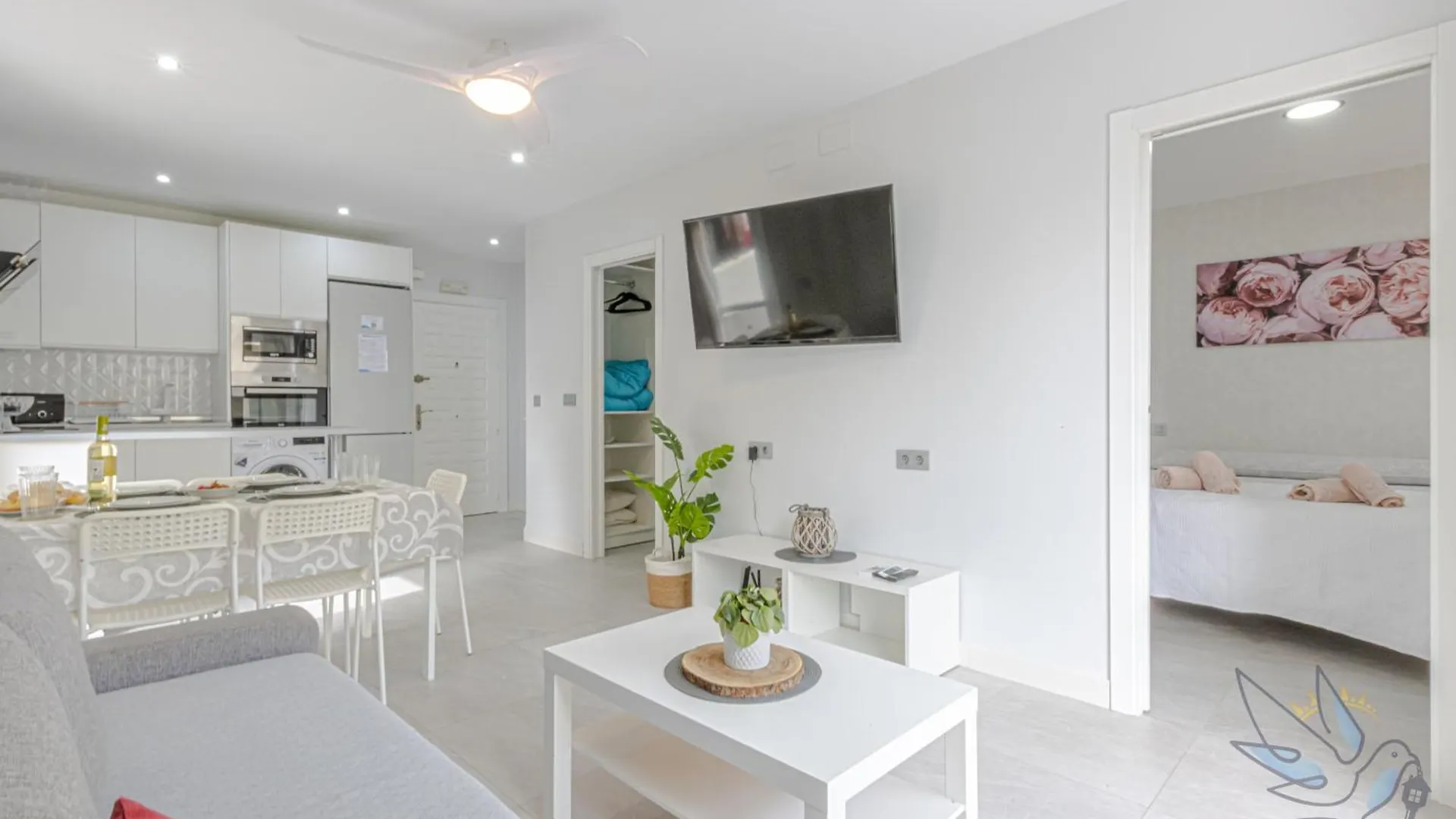Benal Beach 2Bdr Beachfront Apartment With Water Park Benalmadena Spain