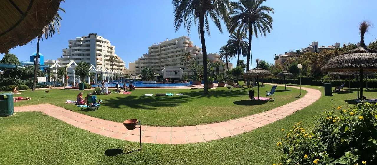 Benal Beach 2Bdr Beachfront Apartment With Water Park Benalmádena